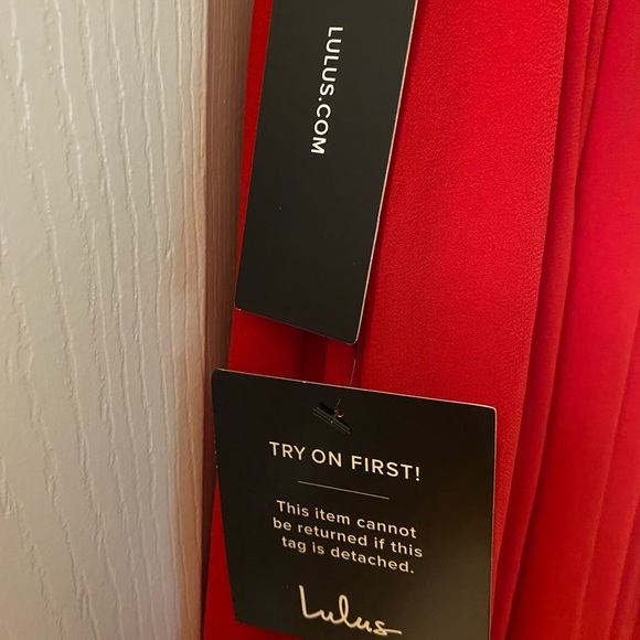 Gown/Maxi - Picture 4 of 8